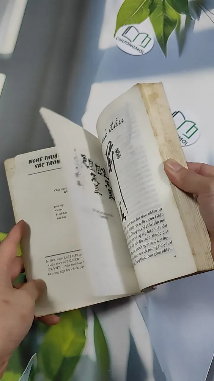 [XƯA] Nghệ Thuật Sử Dụng Màu Sắc Trong Cuộc Sống (1999) - Đào Đăng Trạch Thiên 776167