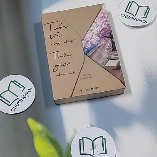 Tuổi Trẻ Nồng Nhiệt, Thời Gian Phai Mờ - Vũ Quỳnh Mai