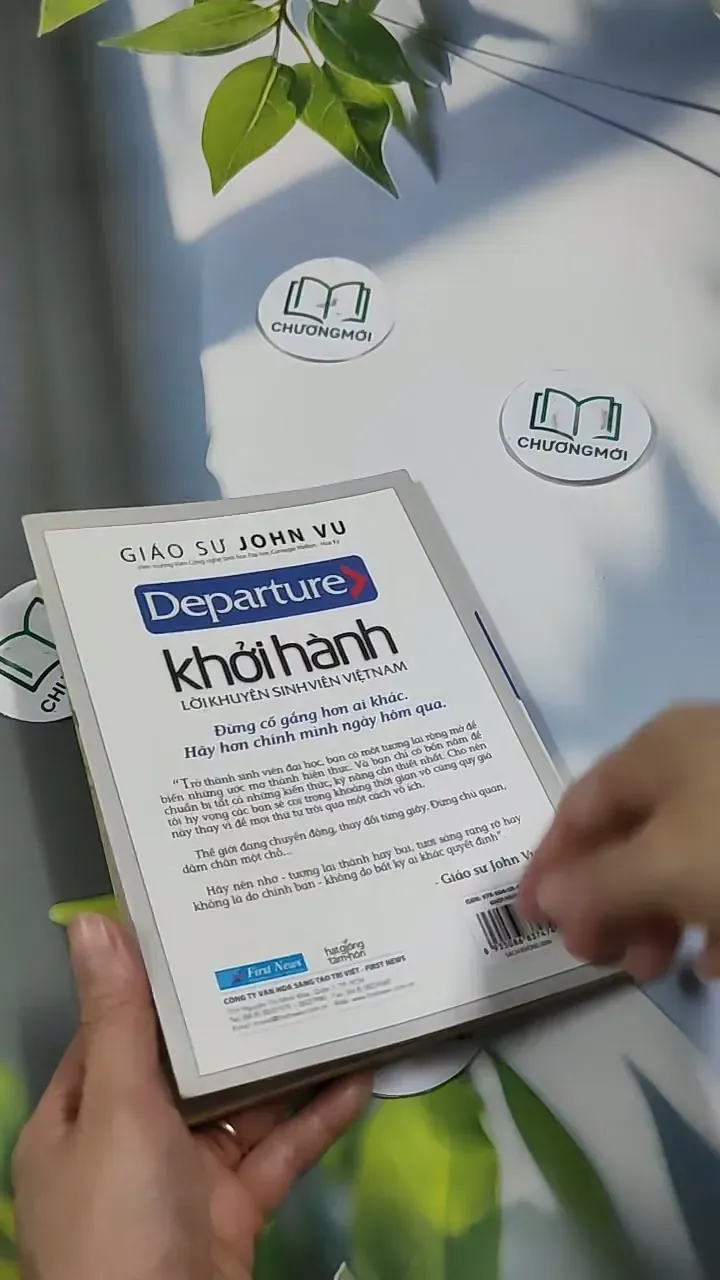 Departure - Khởi Hành - Giáo sư John Vu 707325