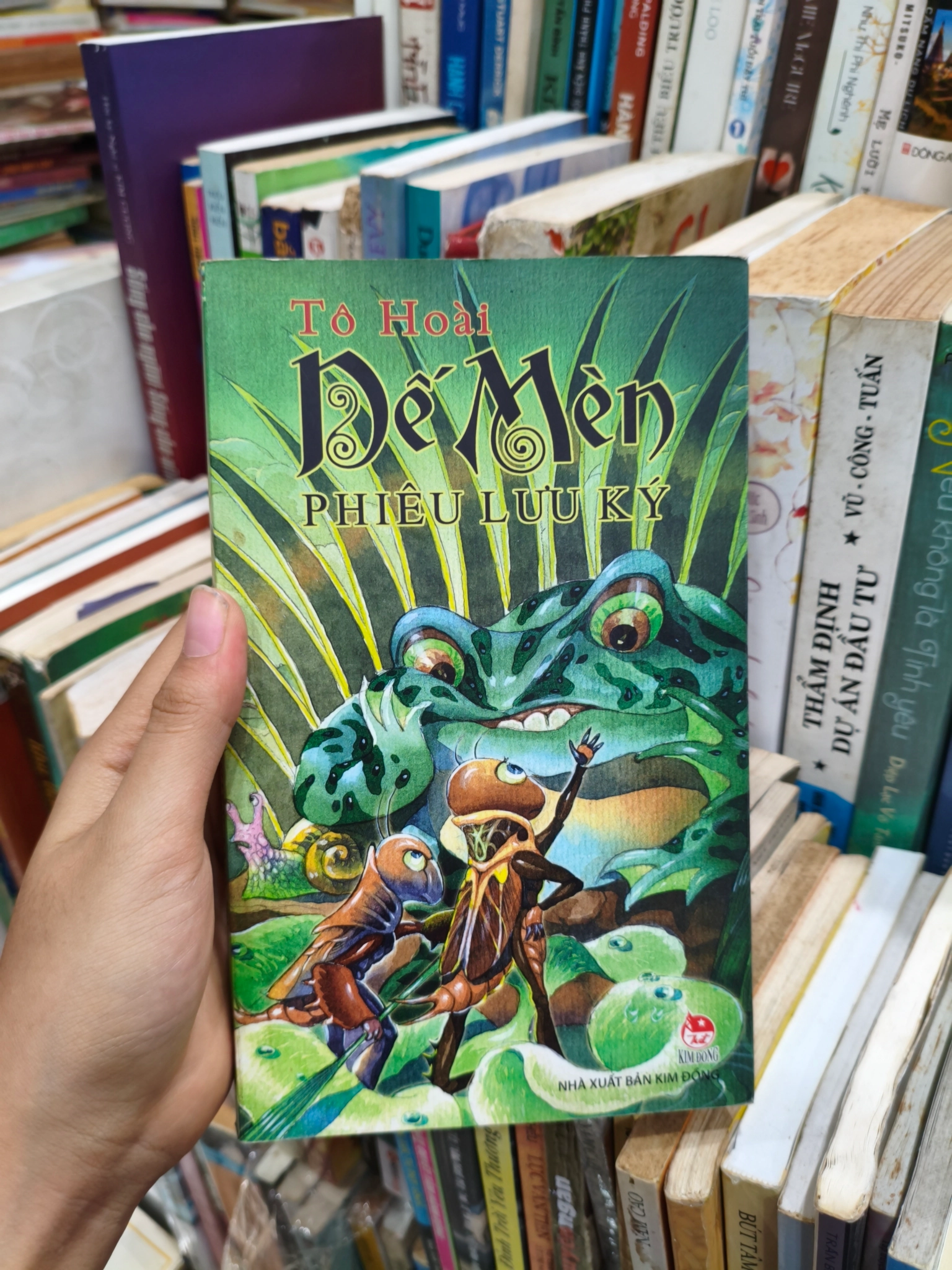 Dế mèn phiêu lưu ký 🌱 by  - Sách Book Cover - Ngọc Hiển Books