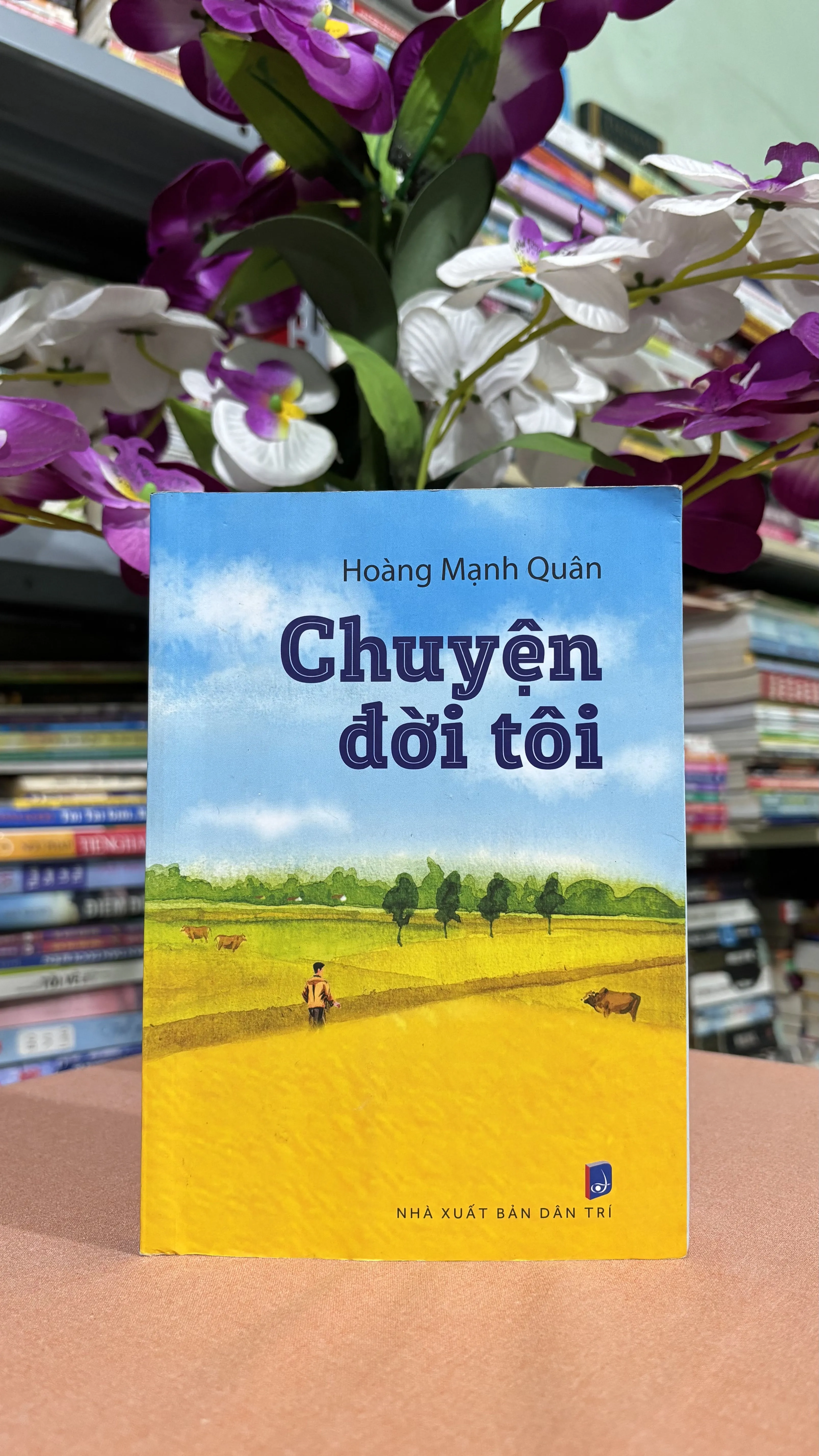 Chuyện đời tôi 🌊 by  - Sách Book Cover - Ngọc Hiển Books