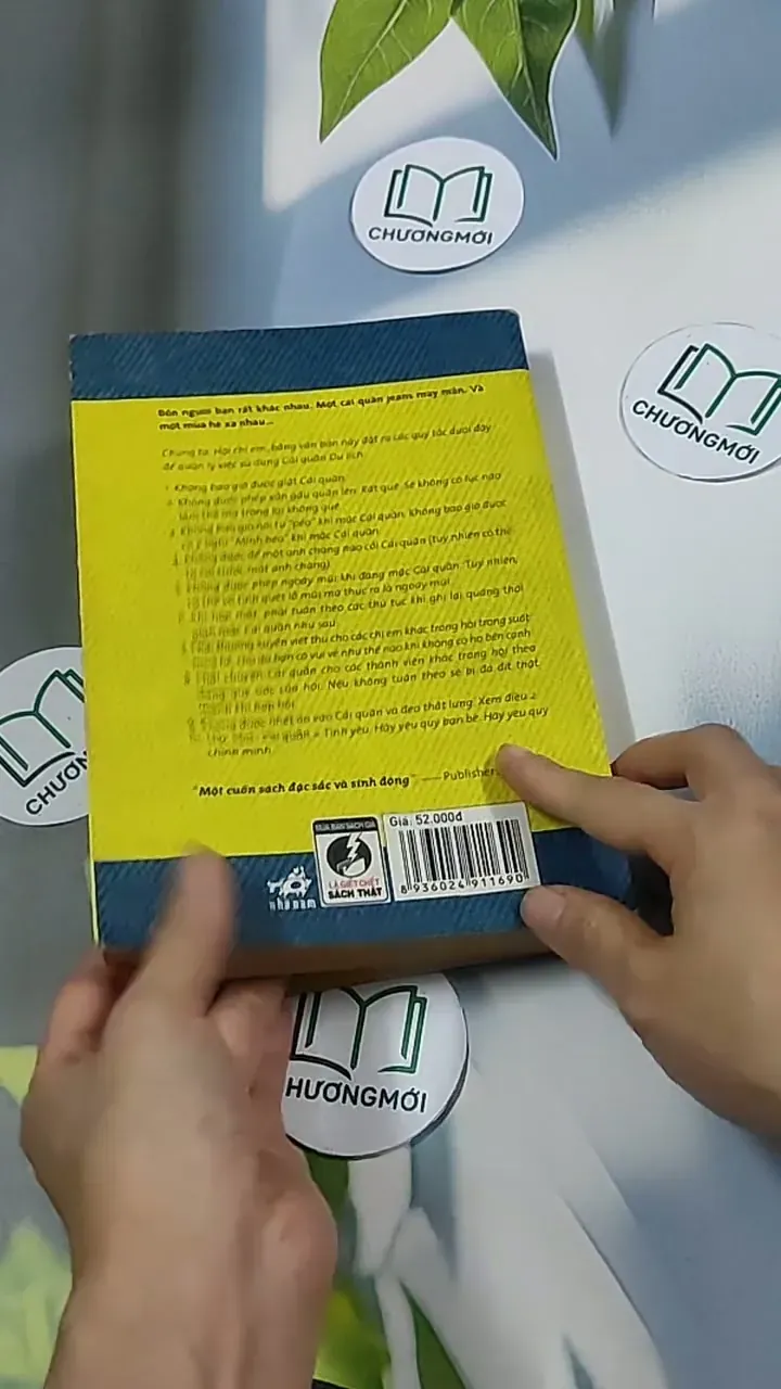 Quần jean may mắn - Ann Brashares 698570