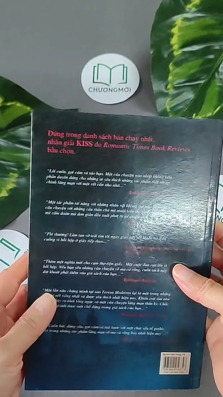 Người tình bóng tối - Teresa Medeiros 604634