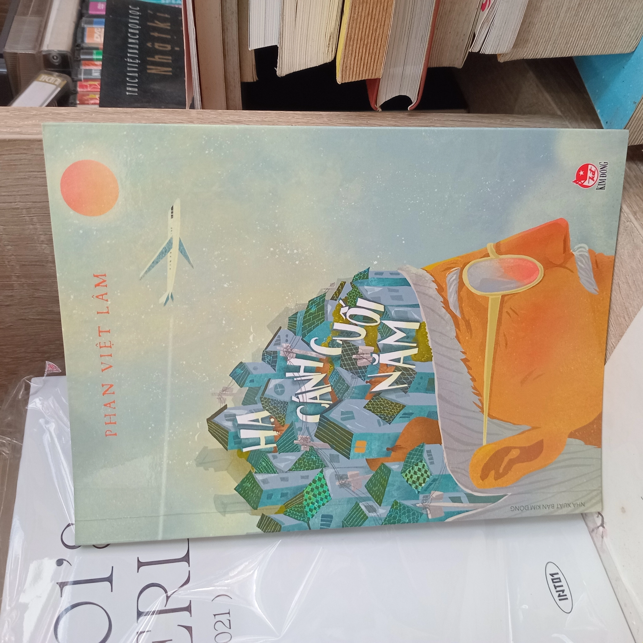 Hạ Cánh Cuối Năm 📚 by  - Sách Book Cover - Ngọc Hiển Books