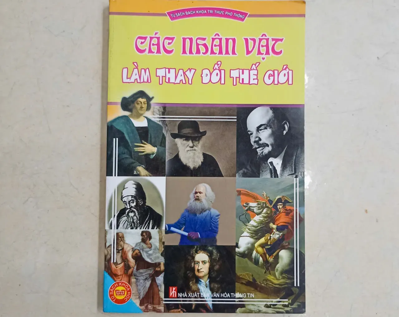 Các Nhân Vật Làm Thay Đổi Thế Giới🌻 by  - Sách Book Cover - Ngọc Hiển Books