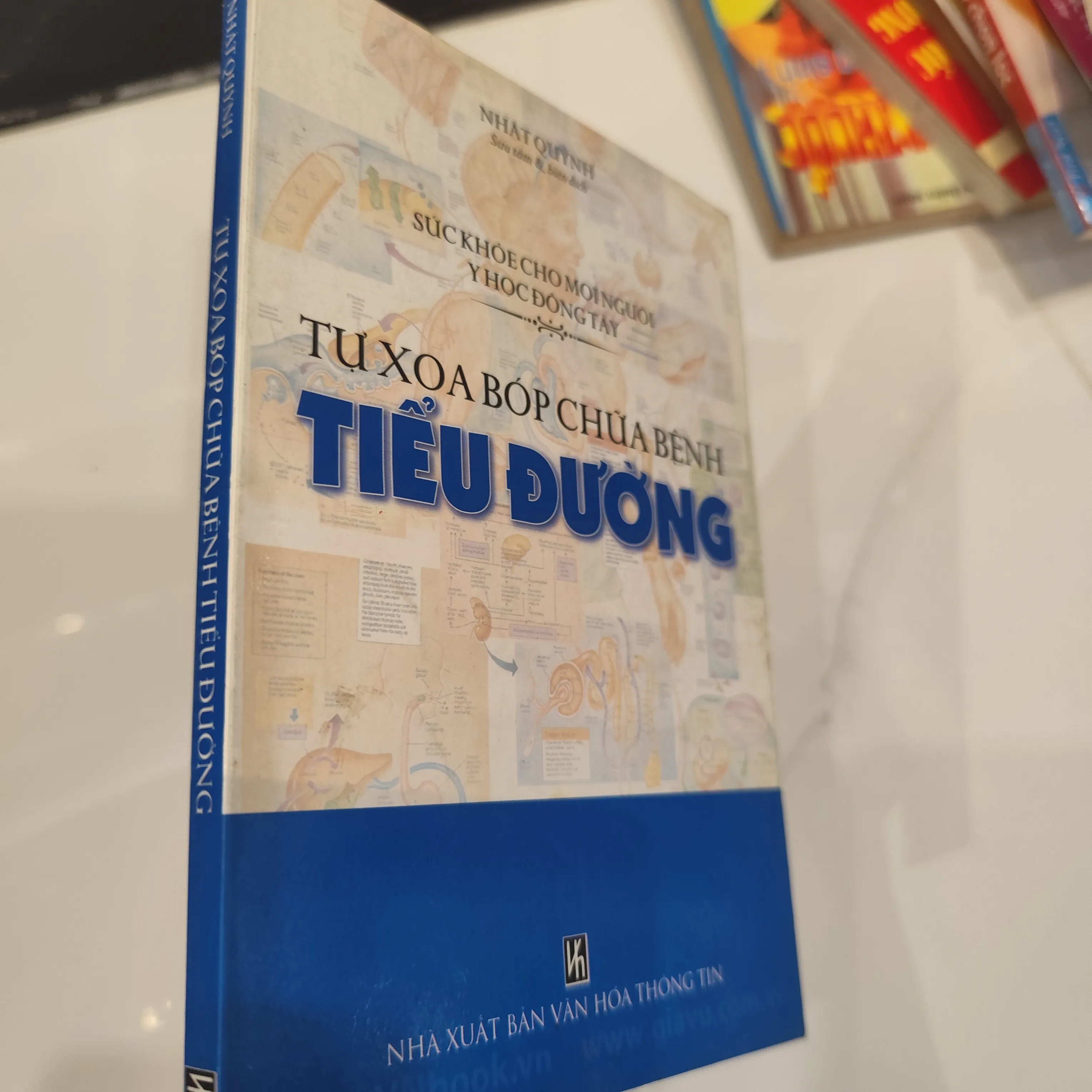 Tự xoa bóp chữa bệnh tiểu đường by  - Sách Book Cover - Ngọc Hiển Books