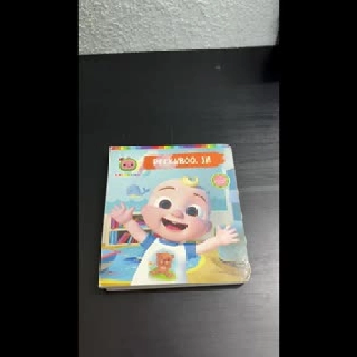 Board book lật mở Peekaboo, JJ! – Cùng bé chơi Ú Òa 