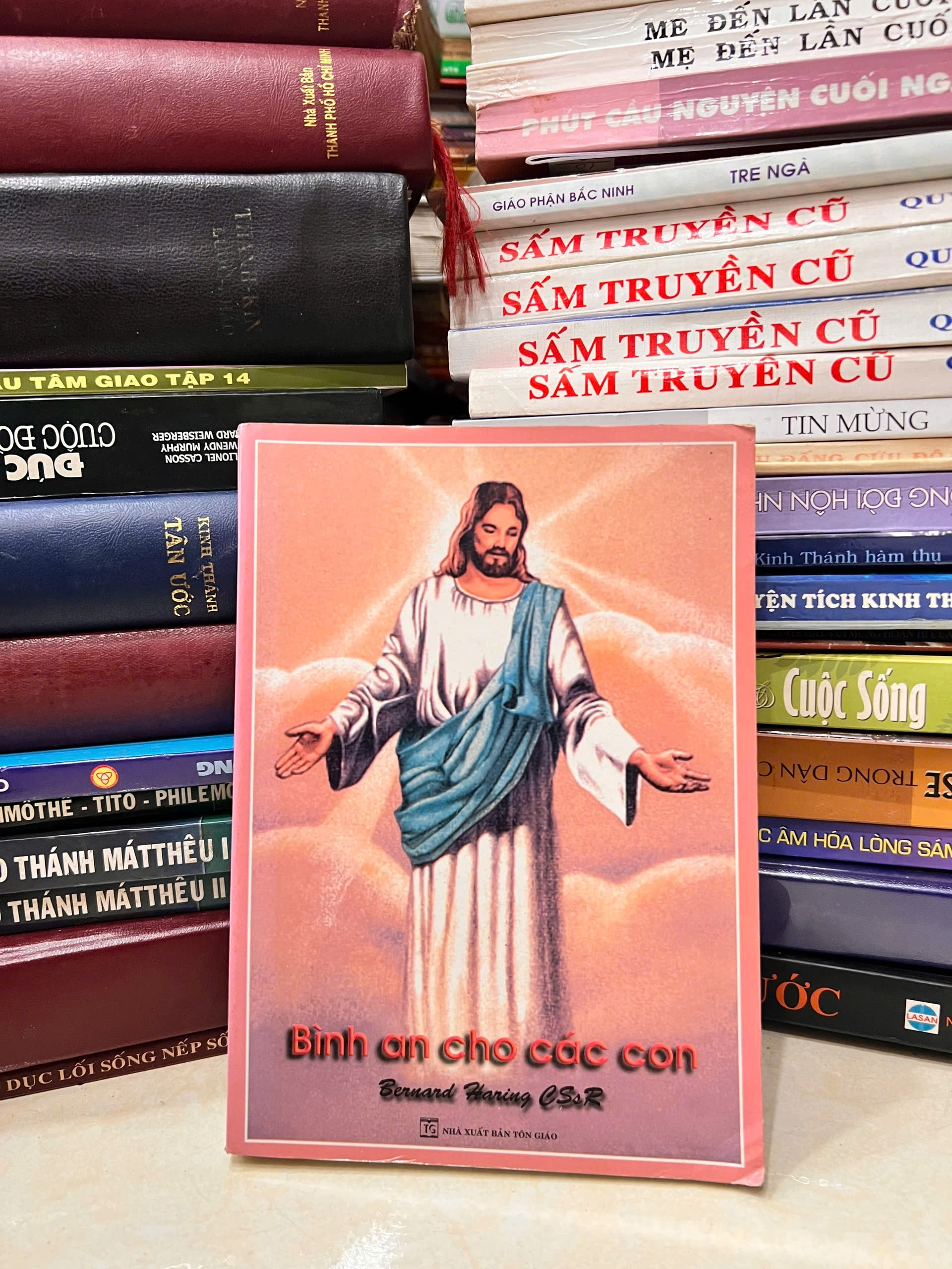 Bình an cho các con by  - Sách Book Cover - Ngọc Hiển Books