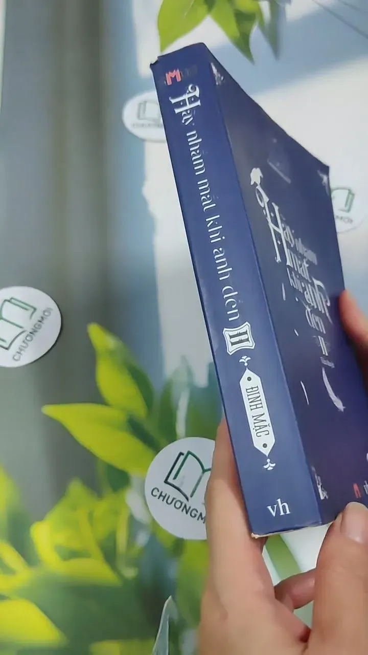 Hãy Nhắm Mắt Khi Anh Đến (tập 2) - Đinh Mặc 705772