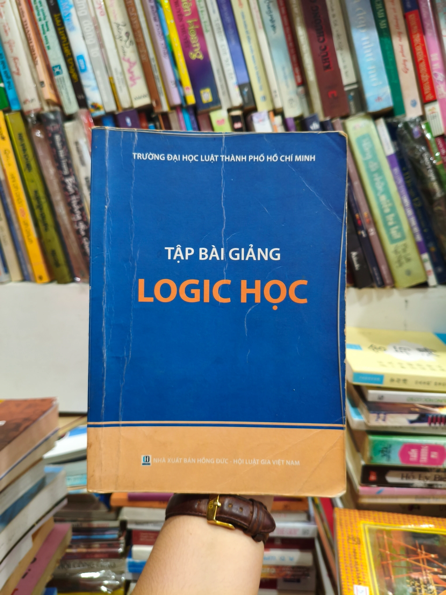 Bài tập giảng logic học 🌱 by  - Sách Book Cover - Ngọc Hiển Books