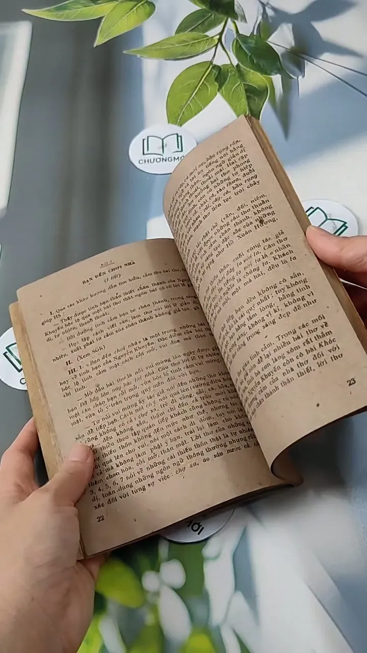 Văn 8 (tập 1) - Sách Giáo Viên - Nguyễn Sĩ Cần & Nguyễn Quốc Túy 713800