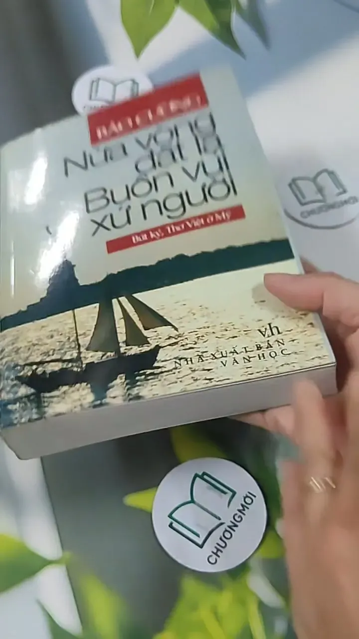 [MIỄN PHÍ BỌC SÁCH] Nửa Vòng Đất Lạ, Buồn Vui Xứ Người (Sách có chữ ký tác giả) - Bảo Cườ 705633