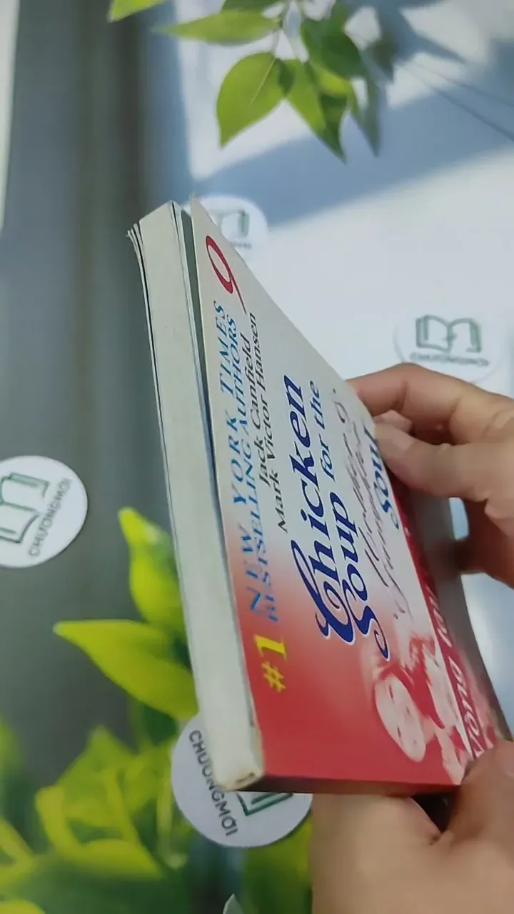 Chicken Soup For The Mother & Daughter - 9: Vòng Tay Của Mẹ - Jack Canfield, Mark Victor  705754