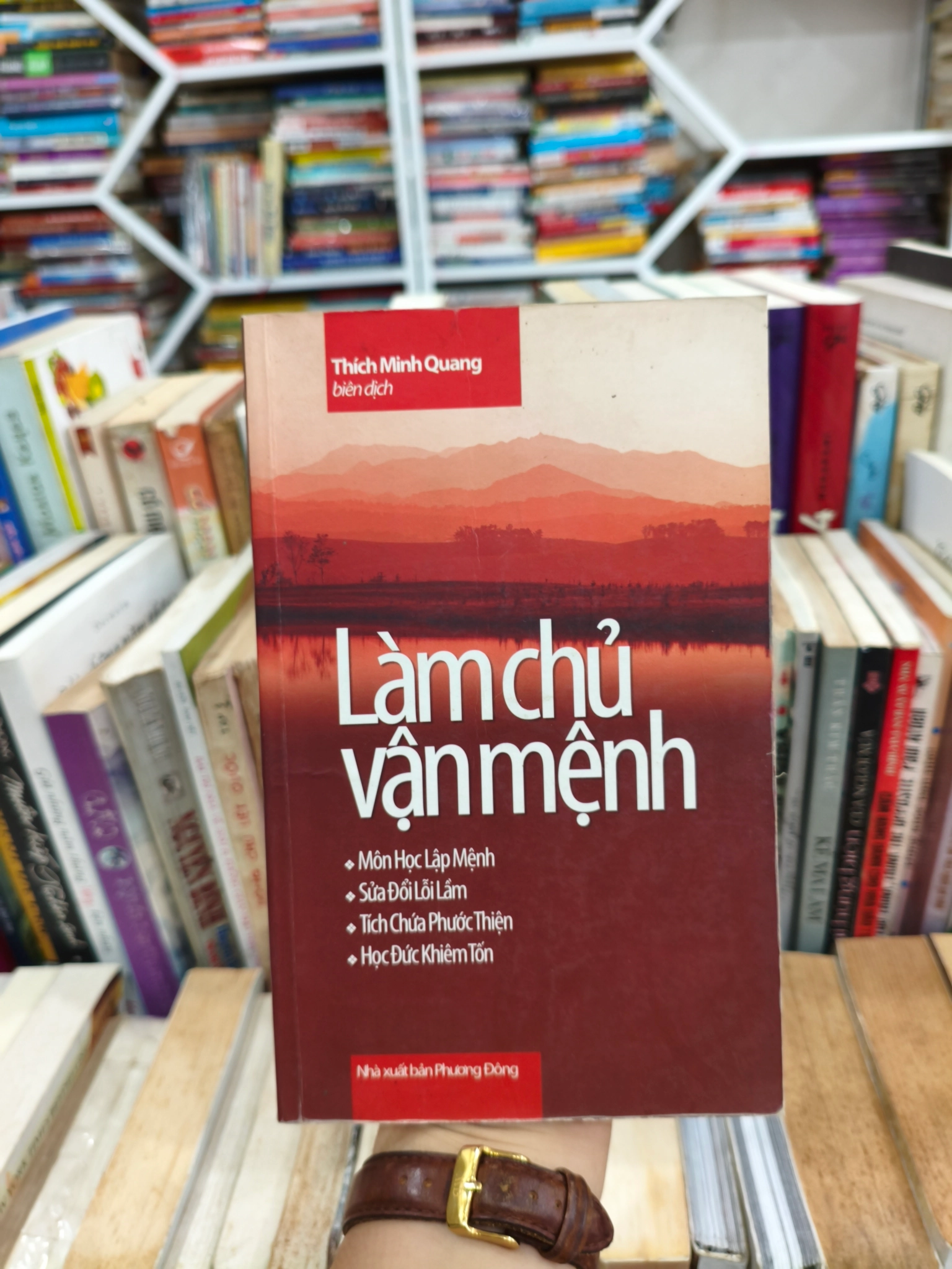 Làm chủ vận mệnh 🌱 by Thích Minh Quang (dịch) - Sách Book Cover - Ngọc Hiển Books