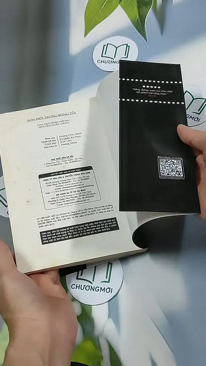 Son môi trong bóng tối - Charlotte Marin 698569