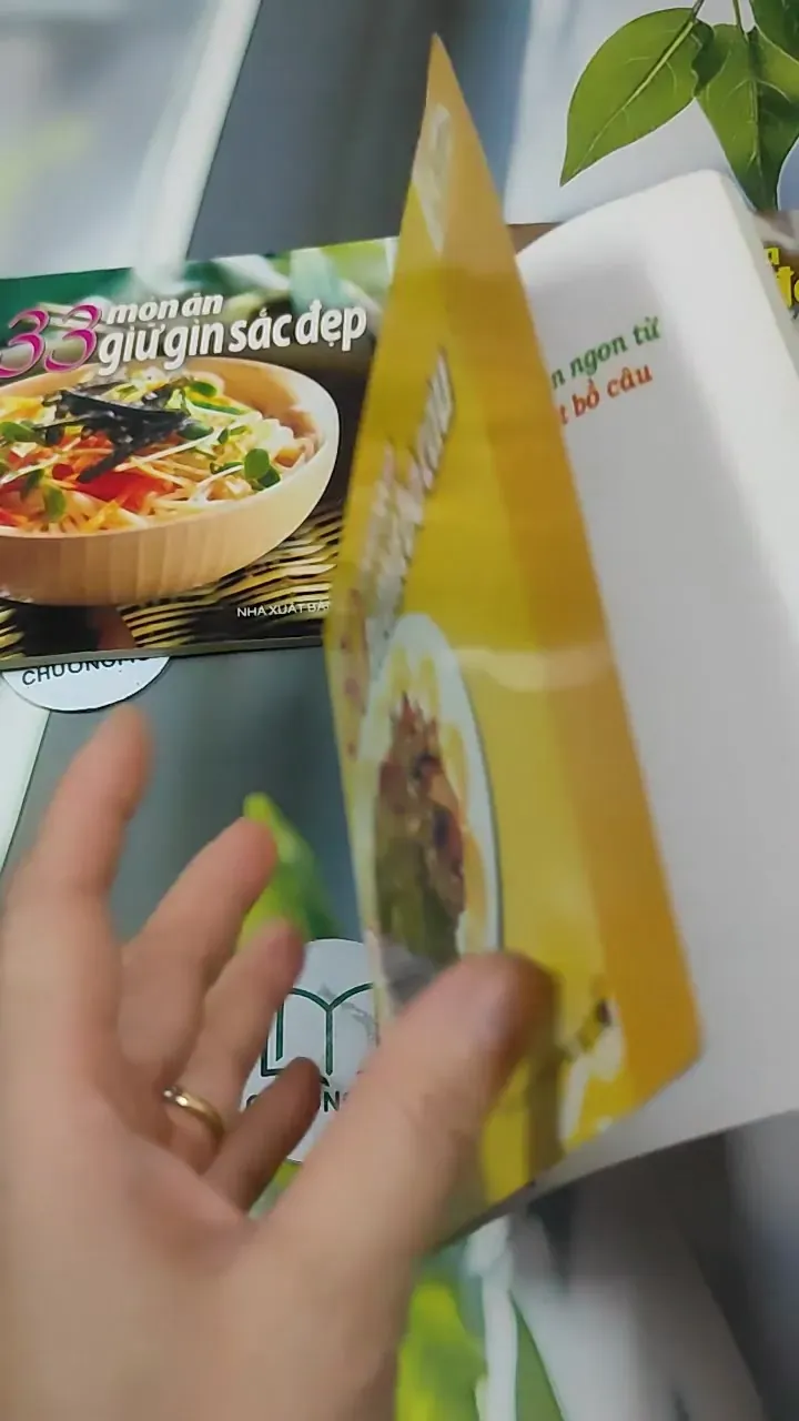 Combo Ẩm Thực: 30 Món Ngon Từ Thịt Bồ Câu,33 Món Ăn Giữ Gìn Sắc Đẹp, 30 Món Trà Làm Đẹp 727310