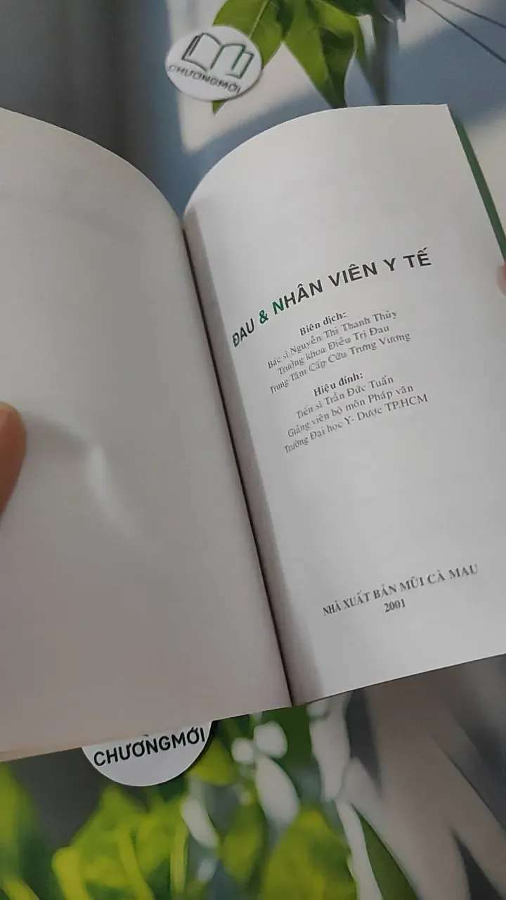 Đau & Nhân Viên Y Tế 780783
