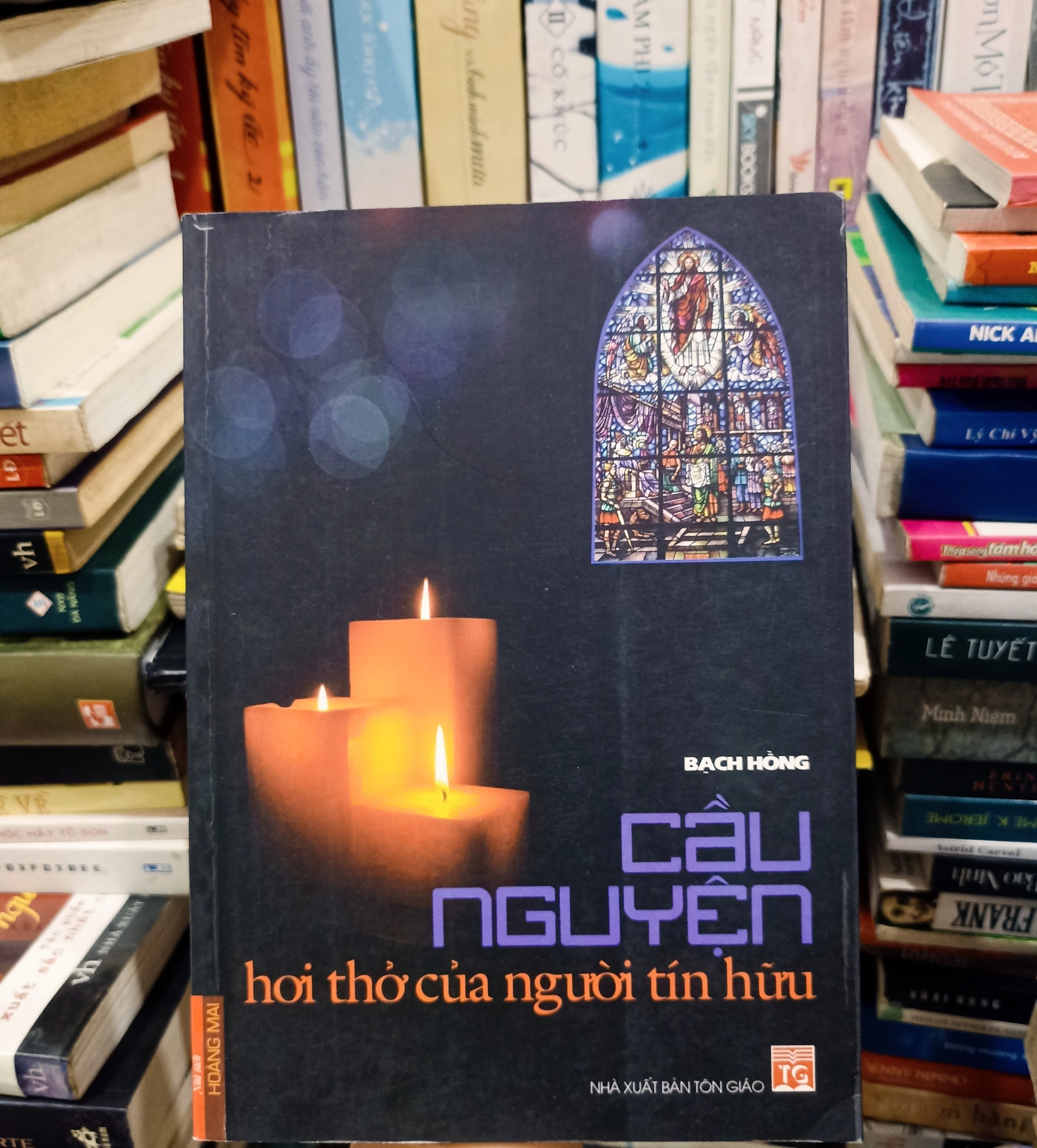 Cầu nguyện - Hơi thở của người tín hữu 🌻 by Bạch Hồng - Sách Book Cover - Ngọc Hiển Books