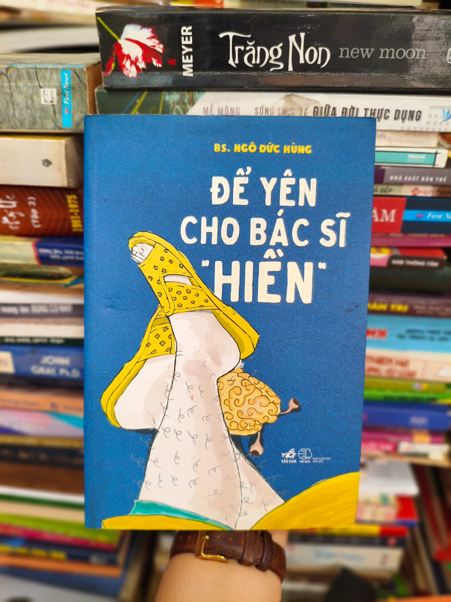 Để yên cho bán sĩ hiền 🌱 by Ngô Đức Hùng - Sách Book Cover - Ngọc Hiển Books