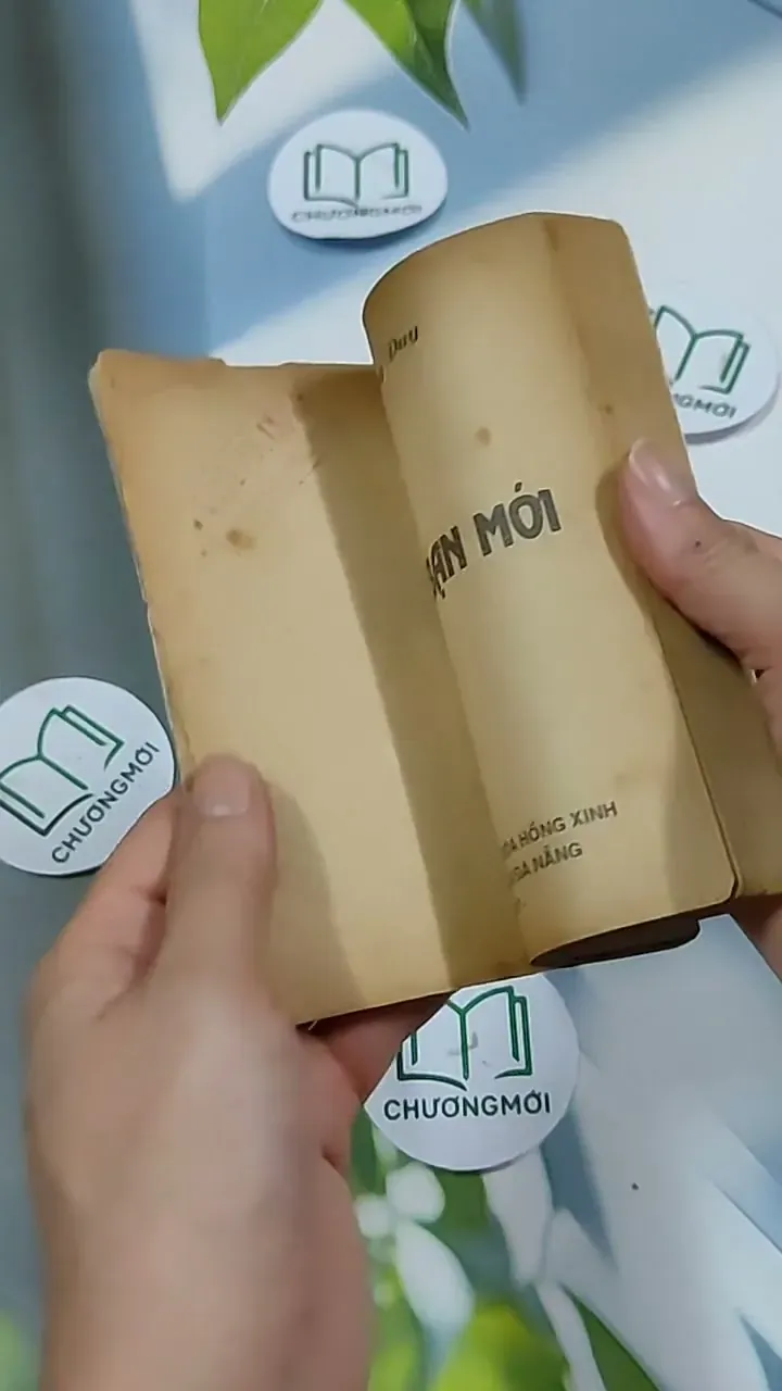 Cô Bé Hoả Tinh - Phượng Duy 703147