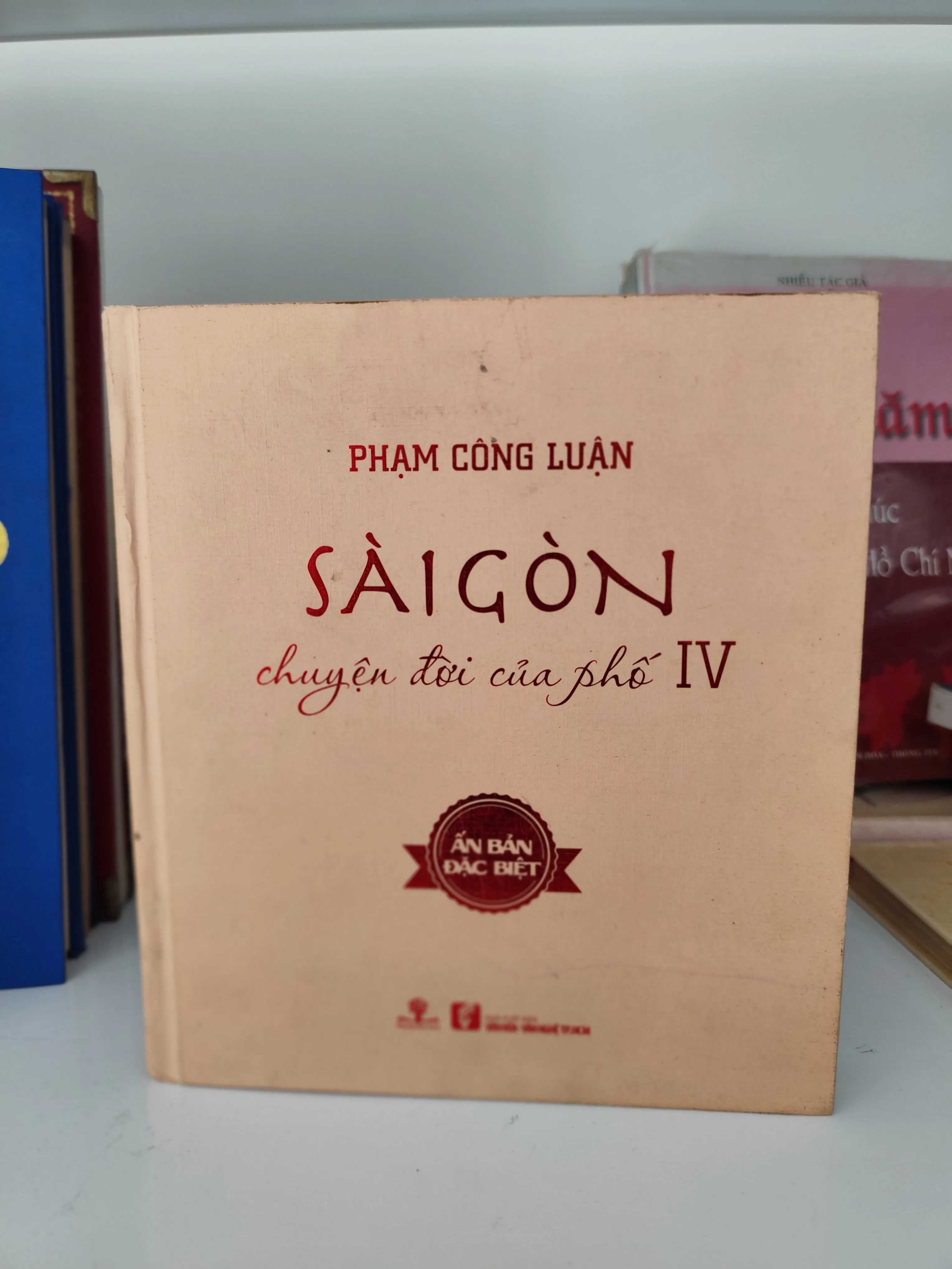 Sài Gòn chuyện đời của phố 4 ( bìa cứng) by  - Sách Book Cover - Ngọc Hiển Books