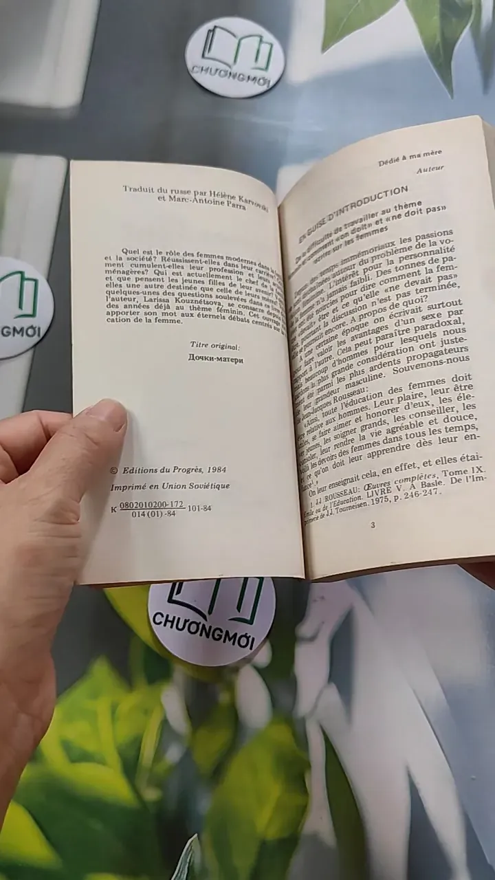[MIỄN PHÍ BỌC SÁCH] [XƯA] Femmes d'hier et d'aujourd'hui (1984) - L. Kouznétsova 754465