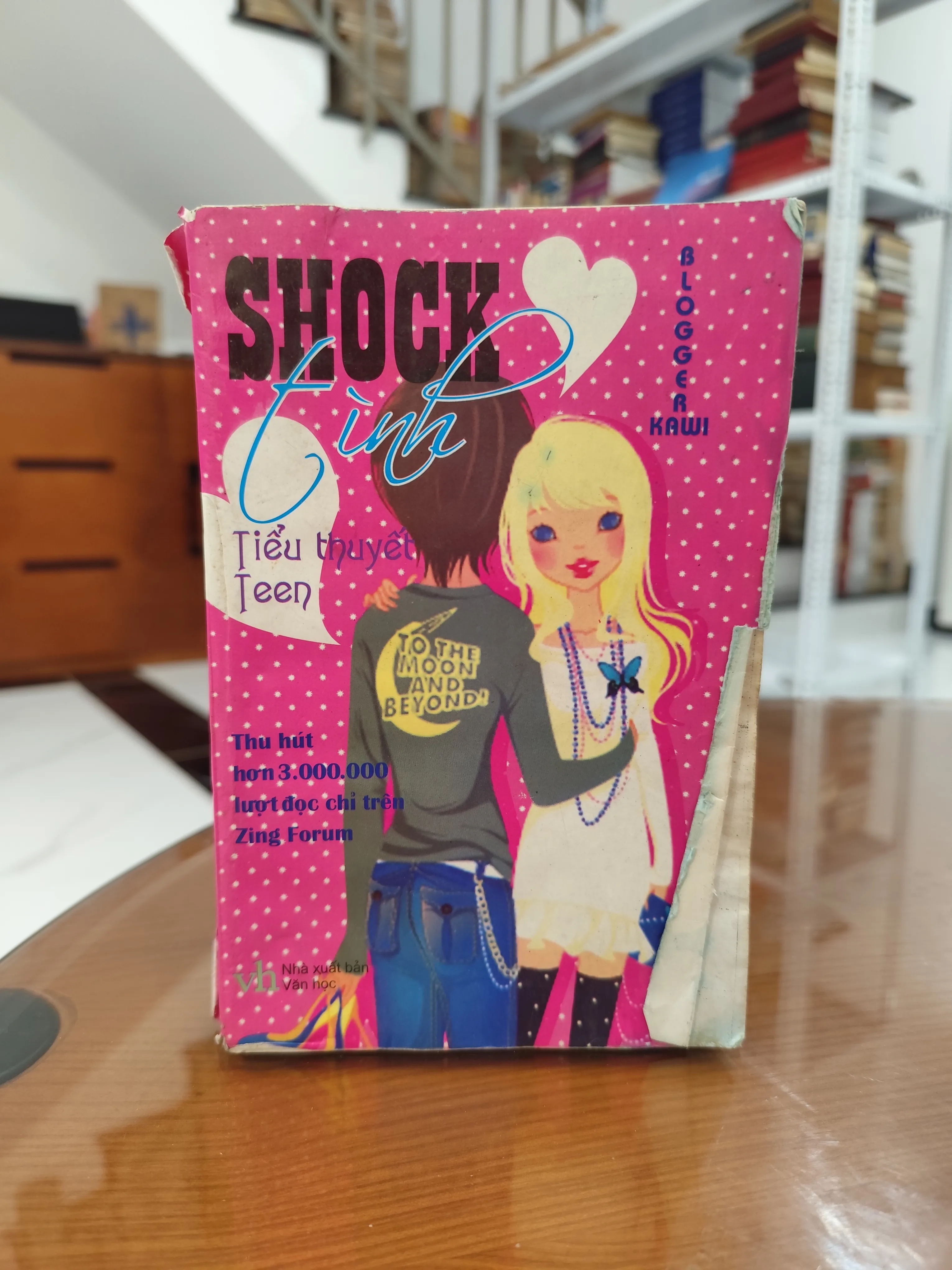 Shock tình by  - Sách Book Cover - Ngọc Hiển Books