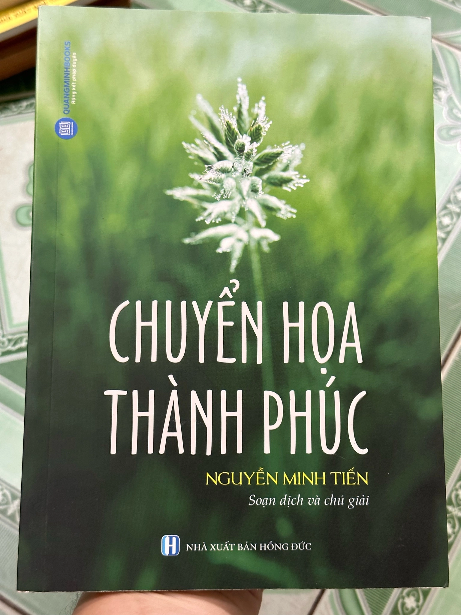Chuyển Hoạ Thành Phúc - Nguyễn Minh Tiến by Nguyễn Minh Tiến - Sách Book Cover - Ngọc Hiển Books