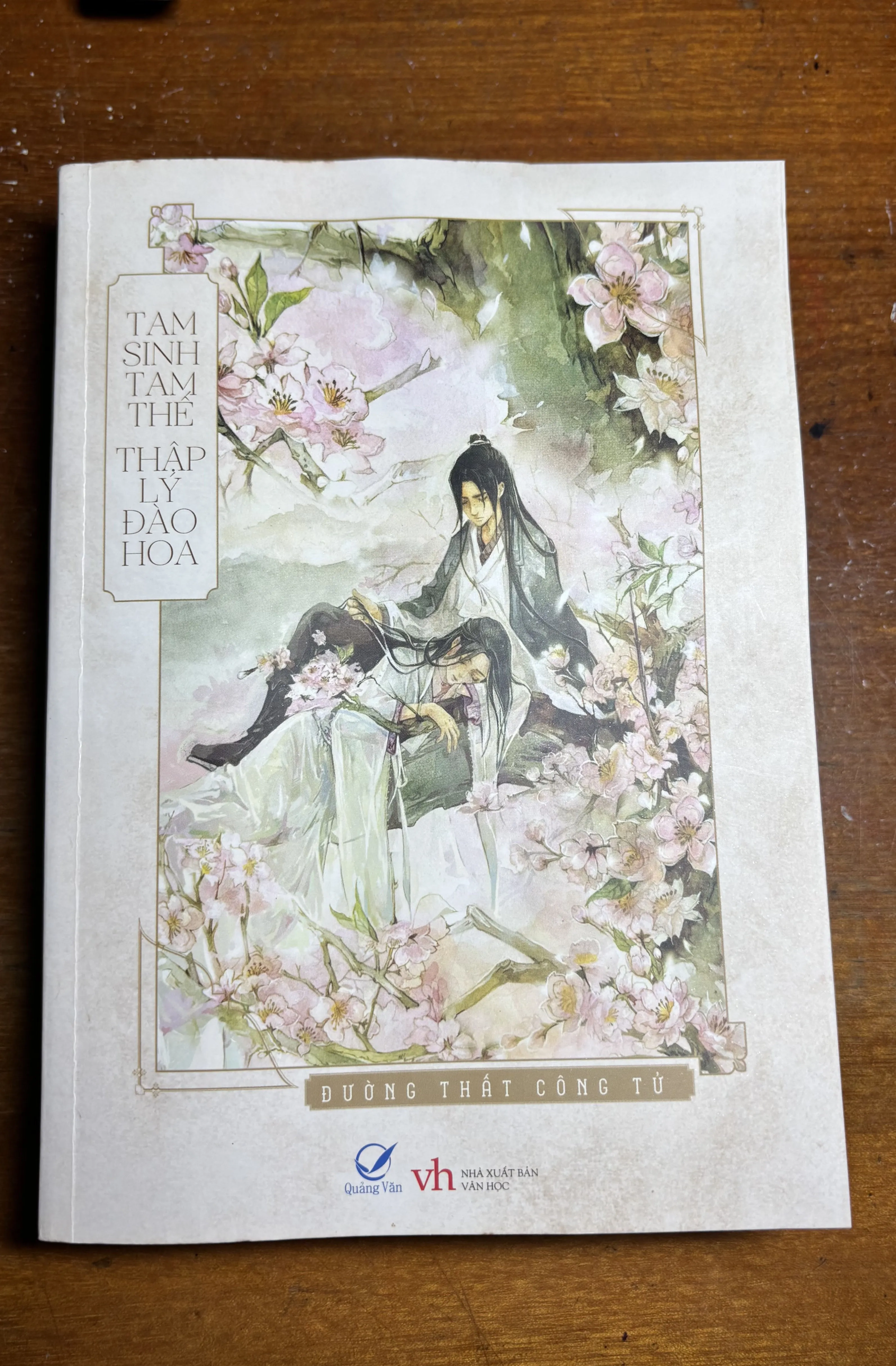 Tam sinh tam thế Thập lý đào hoa 🌊 by  - Sách Book Cover - Ngọc Hiển Books