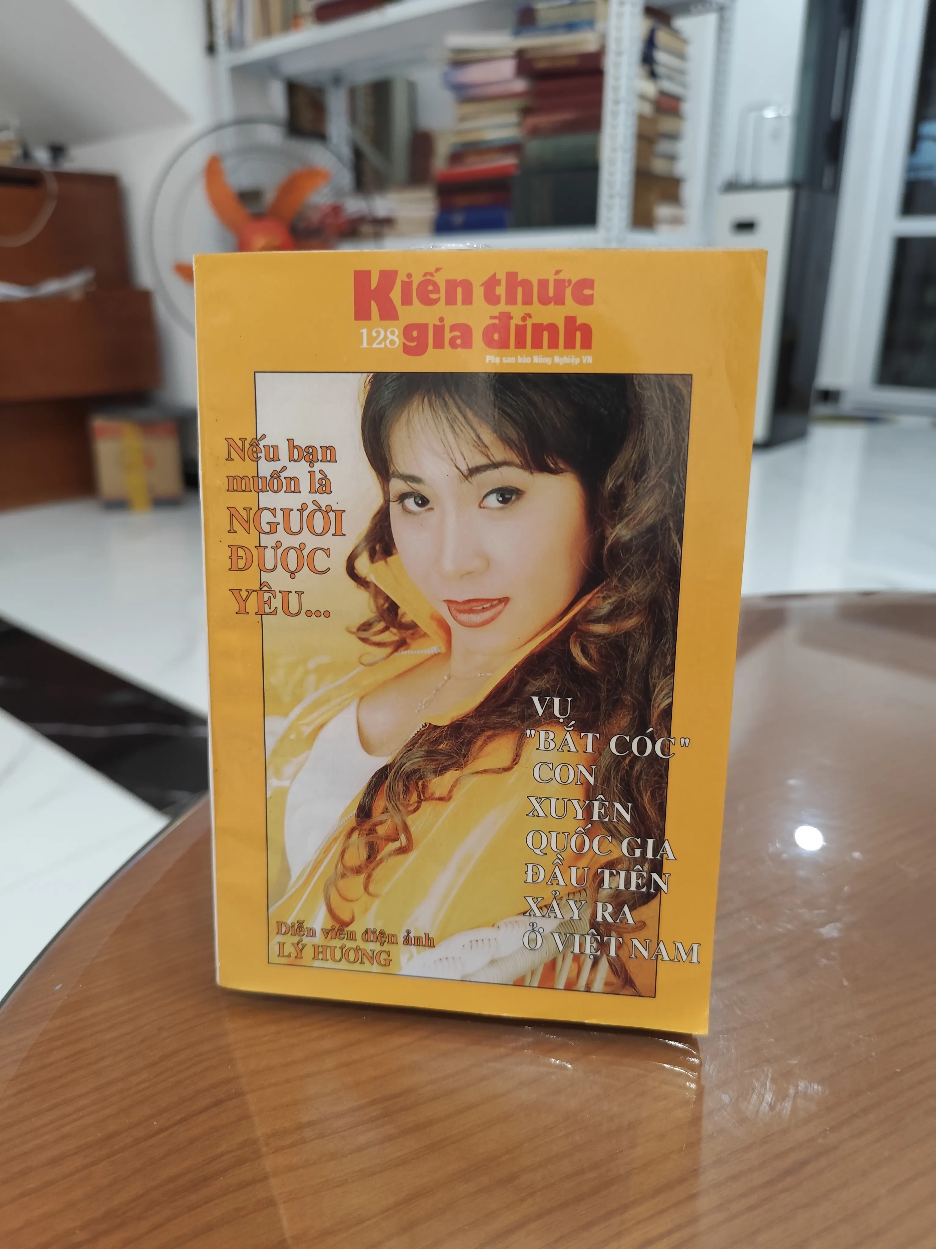 Nếu bạn muốn là người được yêu by  - Sách Book Cover - Ngọc Hiển Books