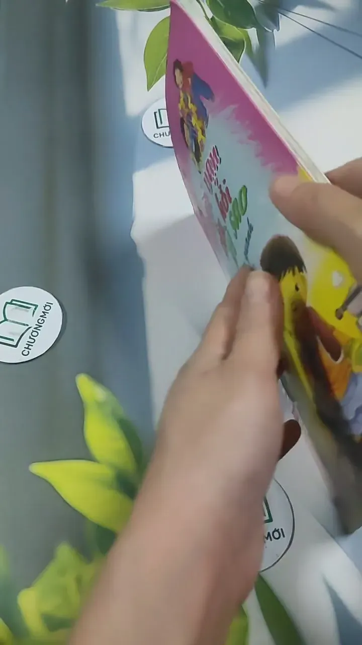 Mười Vạn Câu Hỏi Vì Sao: Tìm Hiểu Khoa Học Xung Quanh 715648