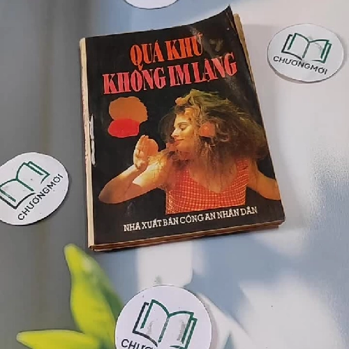 Quá Khứ Không Im Lặng - Hans Pfeiffer