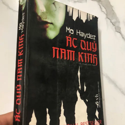 Ác Quỷ Nam Kinh (The Devil Of Nanking) Mo Hayder