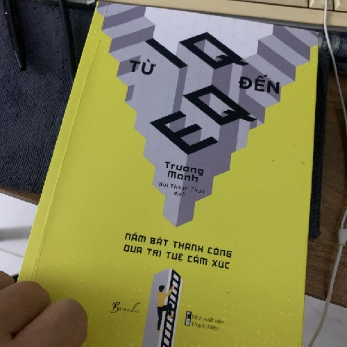 Sách Từ IQ Đến EQ - Nắm Bắt Thành Công Qua Trí Tuệ Cảm Xúc - Oreka.vn