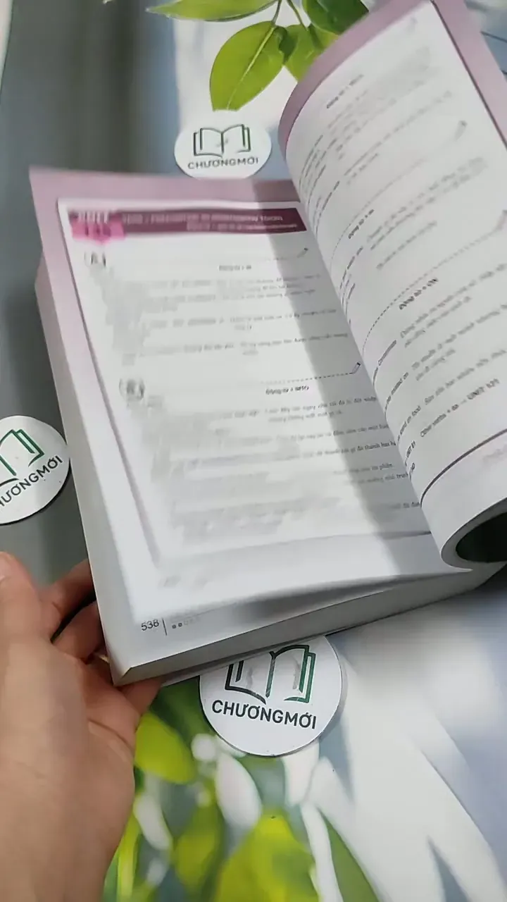 [MIỄN PHÍ BỌC SÁCH] English Grammar In Use - 136 Đề Mục Ngữ Pháp Tiếng Anh Thông Dụng 713909