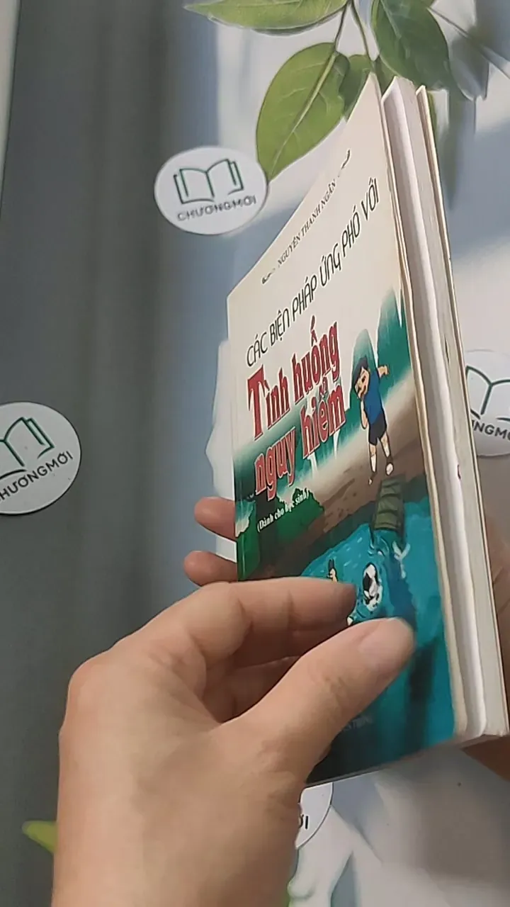 Các biện pháp ứng phó với tình huống nguy hiểm dành cho học sinh - Nguyễn Thanh Ngân 688495