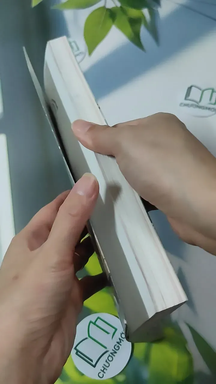 [MIỄN PHÍ BỌC SÁCH] Thon Mảnh Cùng Slimbody - Lê Huyền Trang 780919