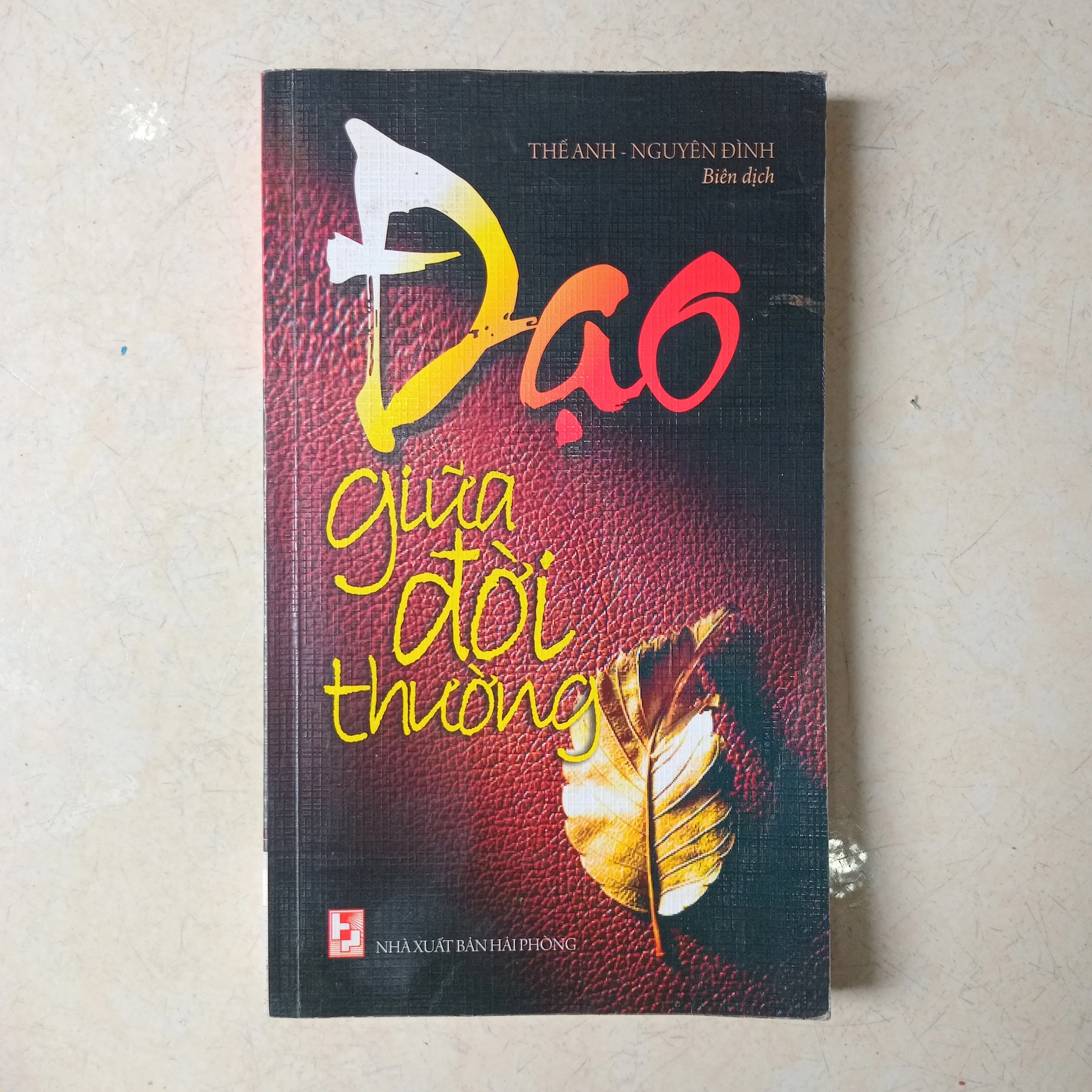 Đạo giữa đời thường by Trần Cao Khải - Sách Book Cover - Ngọc Hiển Books