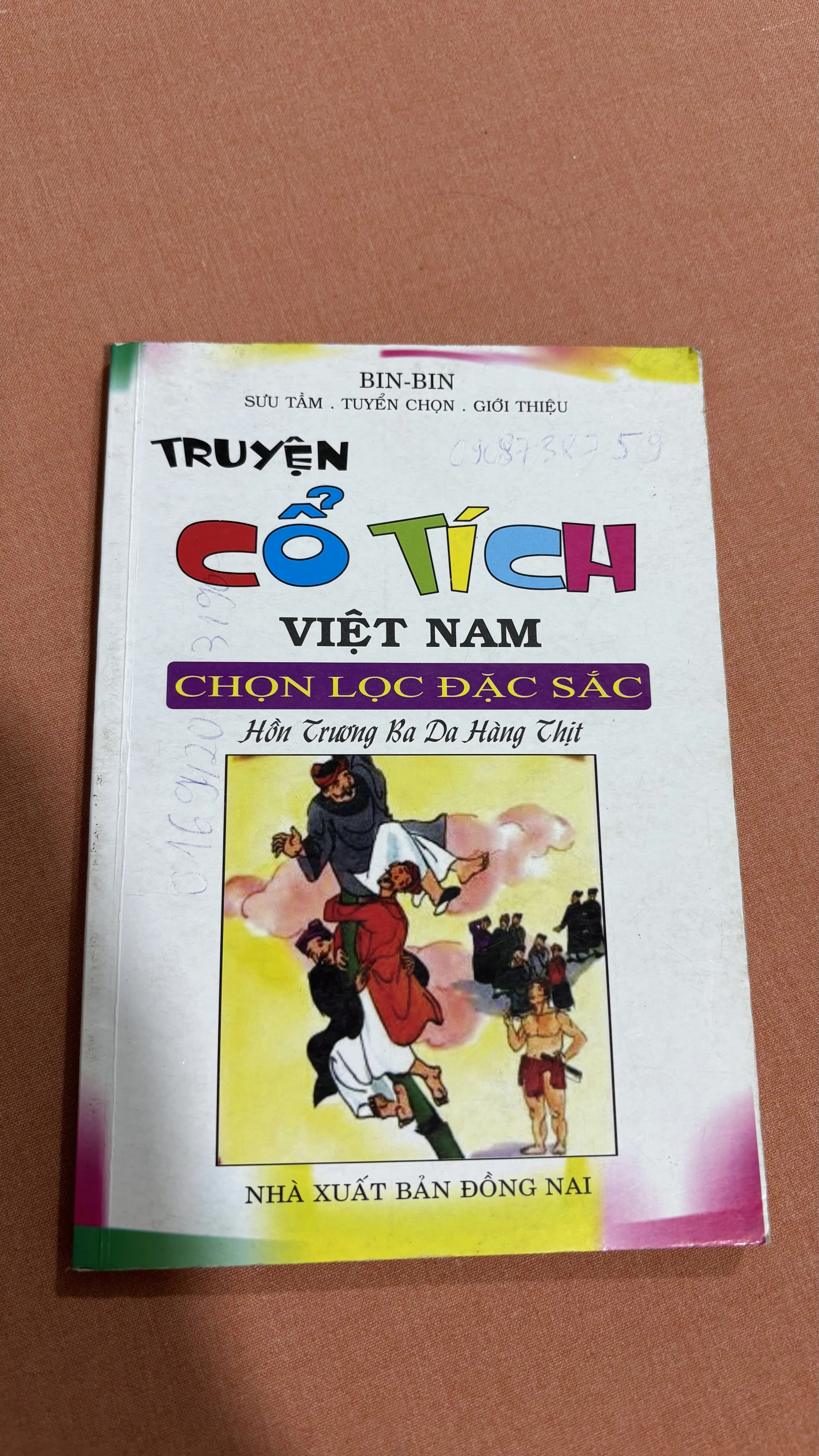 Truyện cổ tích Việt Nam chọn lọc 🌊 by  - Sách Book Cover - Ngọc Hiển Books