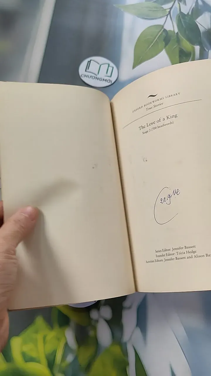 Oxford Bookworms Library - Level 2: The Love Of A King - Peter Dainty 754432