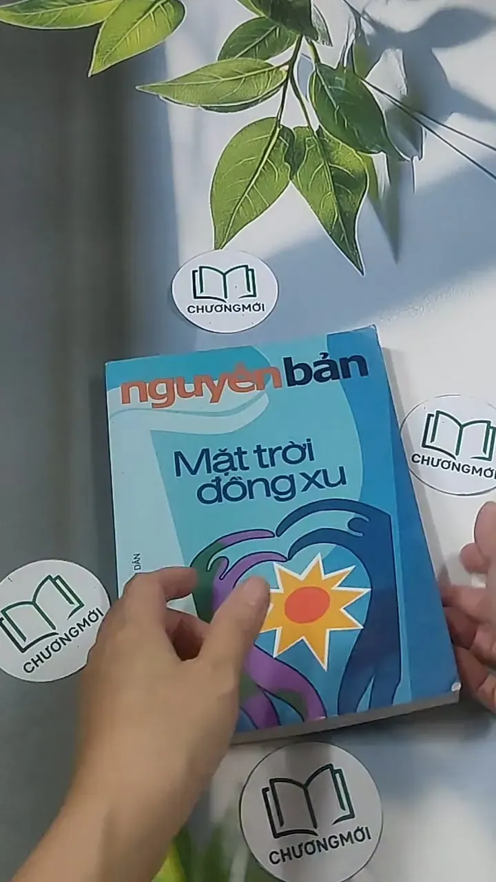 Mặt trời đồng xu - Nguyễn Bản 694916