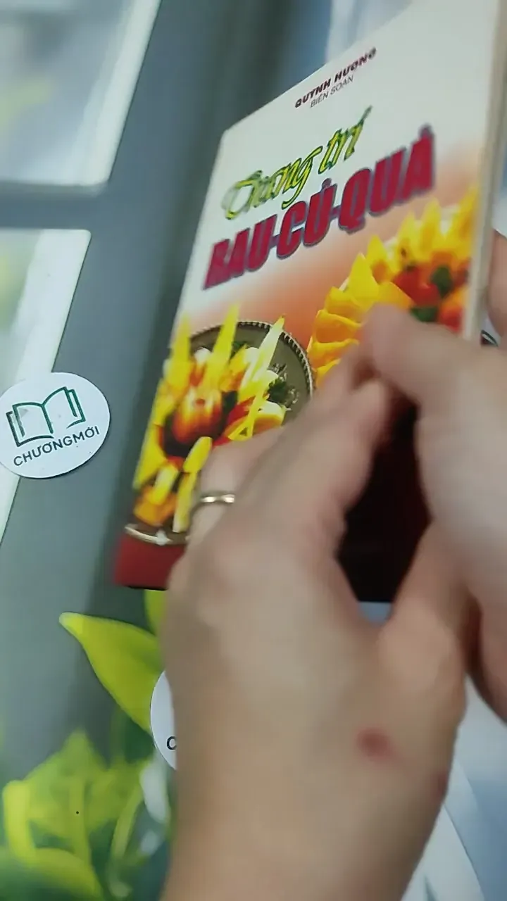 Nghệ Thuật Trang Trí Rau Củ Quả - Quỳnh Hương 727306