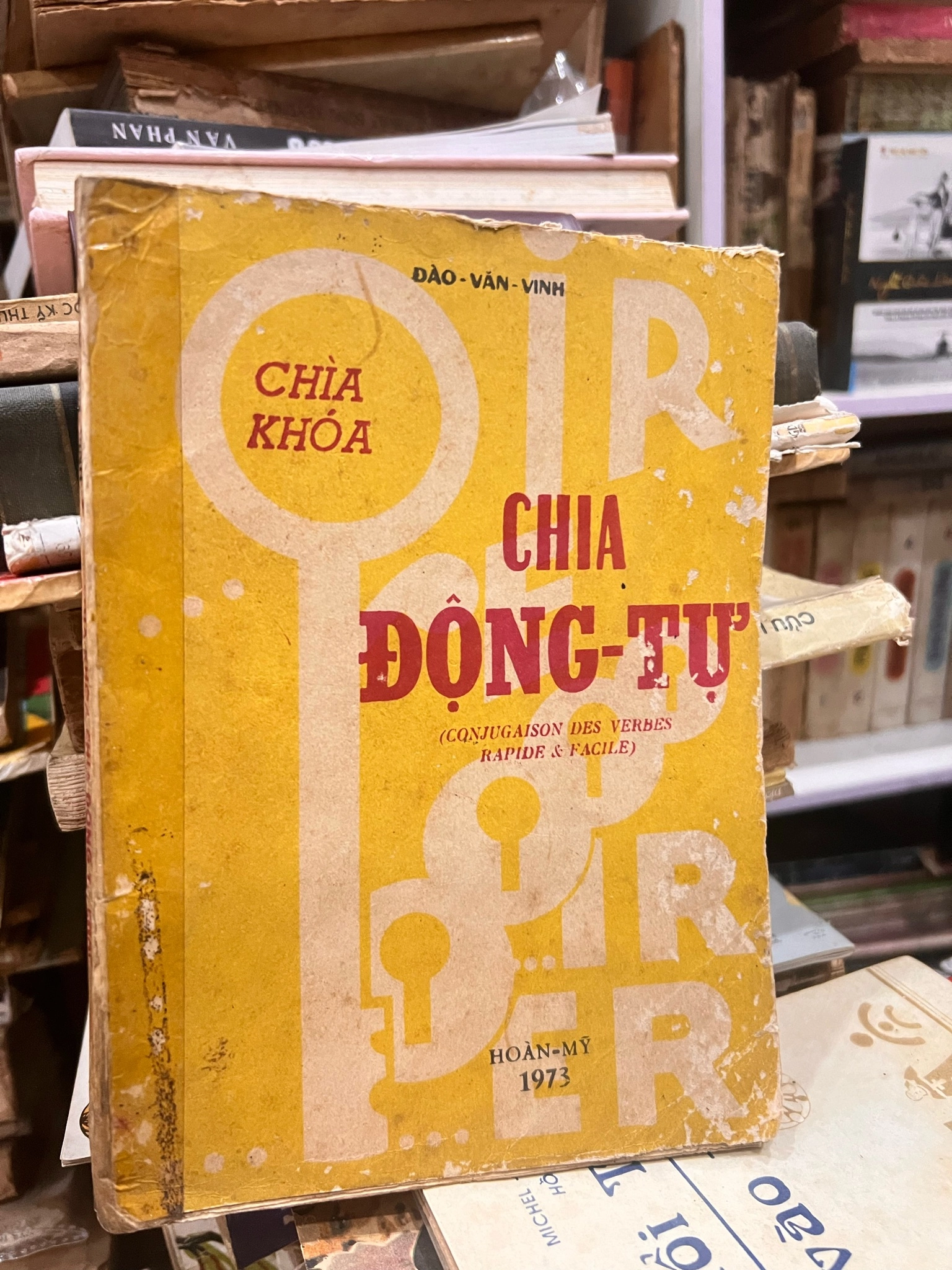 Chia động từ - Hoàn Mỹ 1973 by  - Sách Book Cover - Ngọc Hiển Books