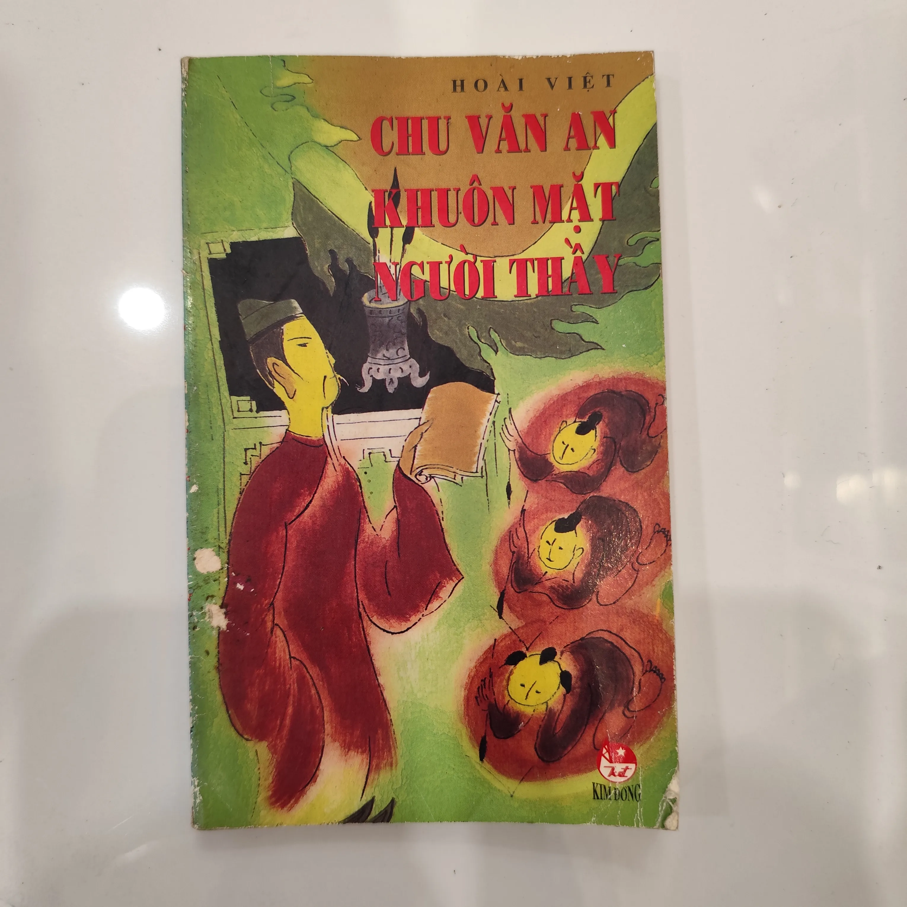 Chu Văn An Khuôn mặt người thầy by  - Sách Book Cover - Ngọc Hiển Books