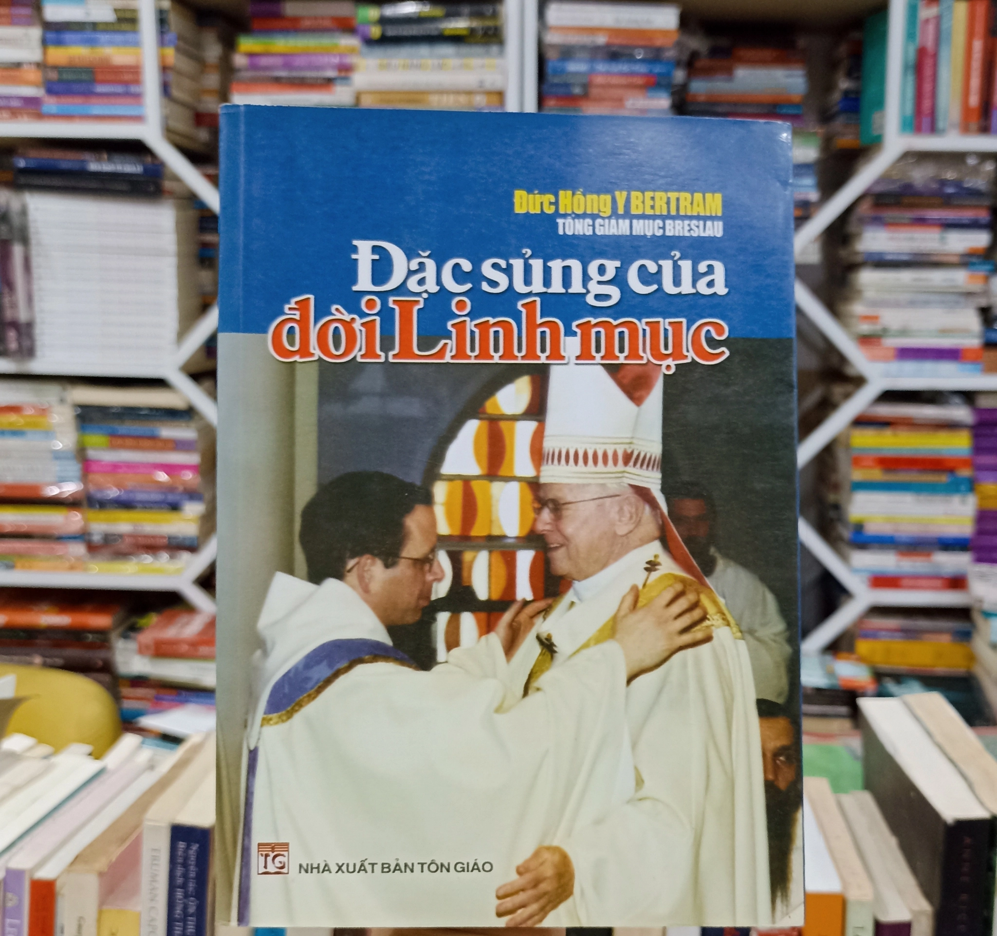 Đặc sủng đời linh mục 🌻 by  - Sách Book Cover - Ngọc Hiển Books