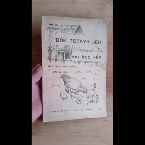 Đọc Tiếng Jeh, Học Vần Tiếng Jeh (ʼDŏk tơtayh Jeh, Au Pơchŏ Hŏk Chù Jeh) Xb 1972