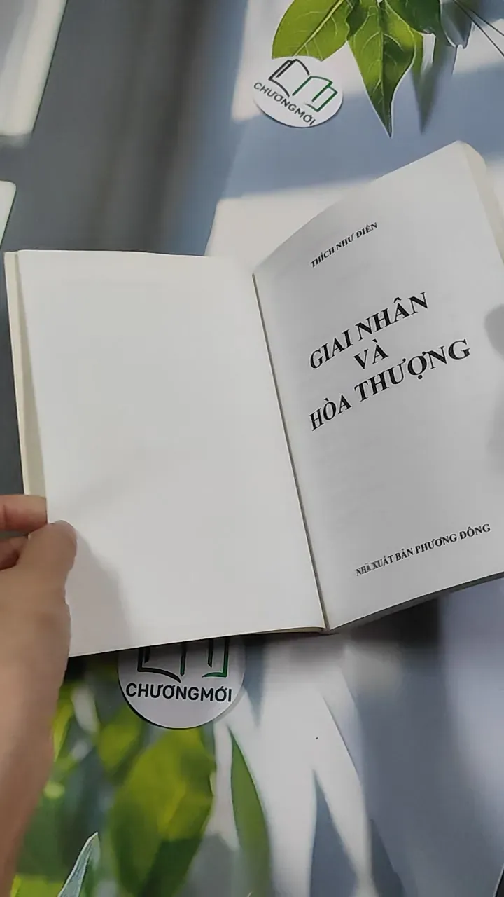 Giai Nhân Và Hòa Thượng - Thích Như Điển 776193