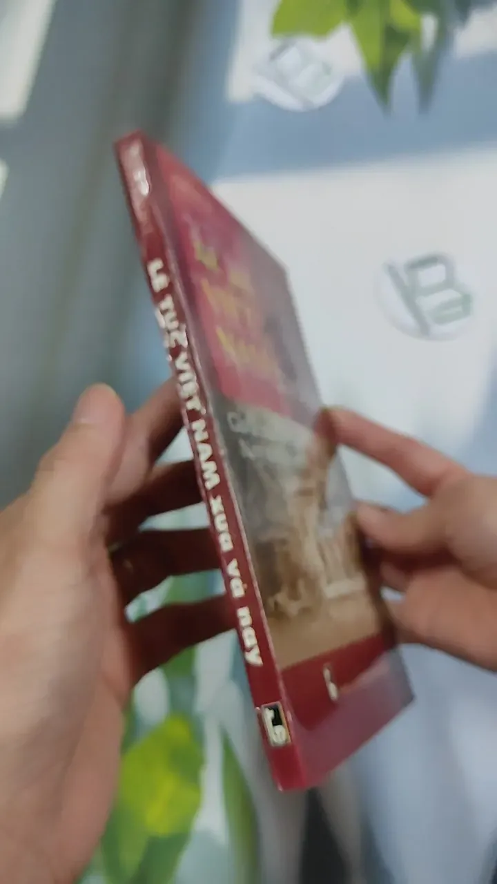 Lễ Tục Việt Nam Xưa và Nay - Phan Kim Huê 776178