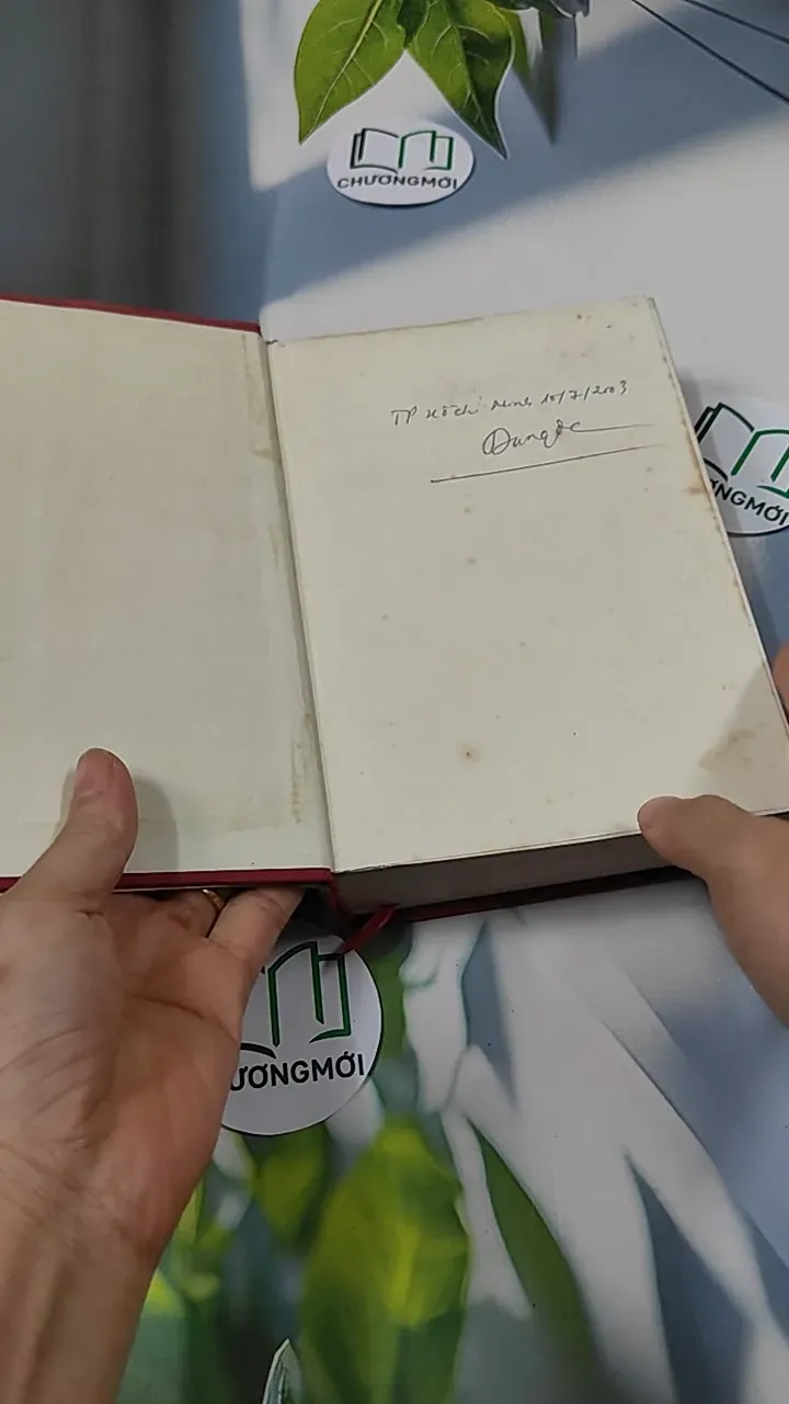 [MIỄN PHÍ BỌC SÁCH] Truyện Ngắn Nguyễn Huy Thiệp - Nguyễn Huy Thiệp 749590