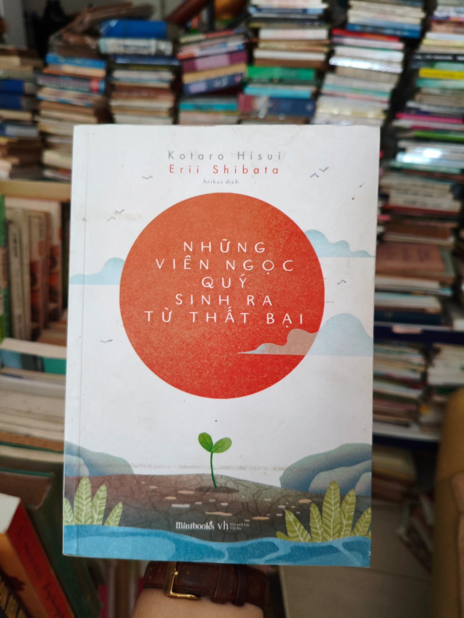 Những viên ngọc quý sinh ra từ thất bại 🌱 by Kotaro Hisui, Erii Shibata - Sách Book Cover - Ngọc Hiển Books
